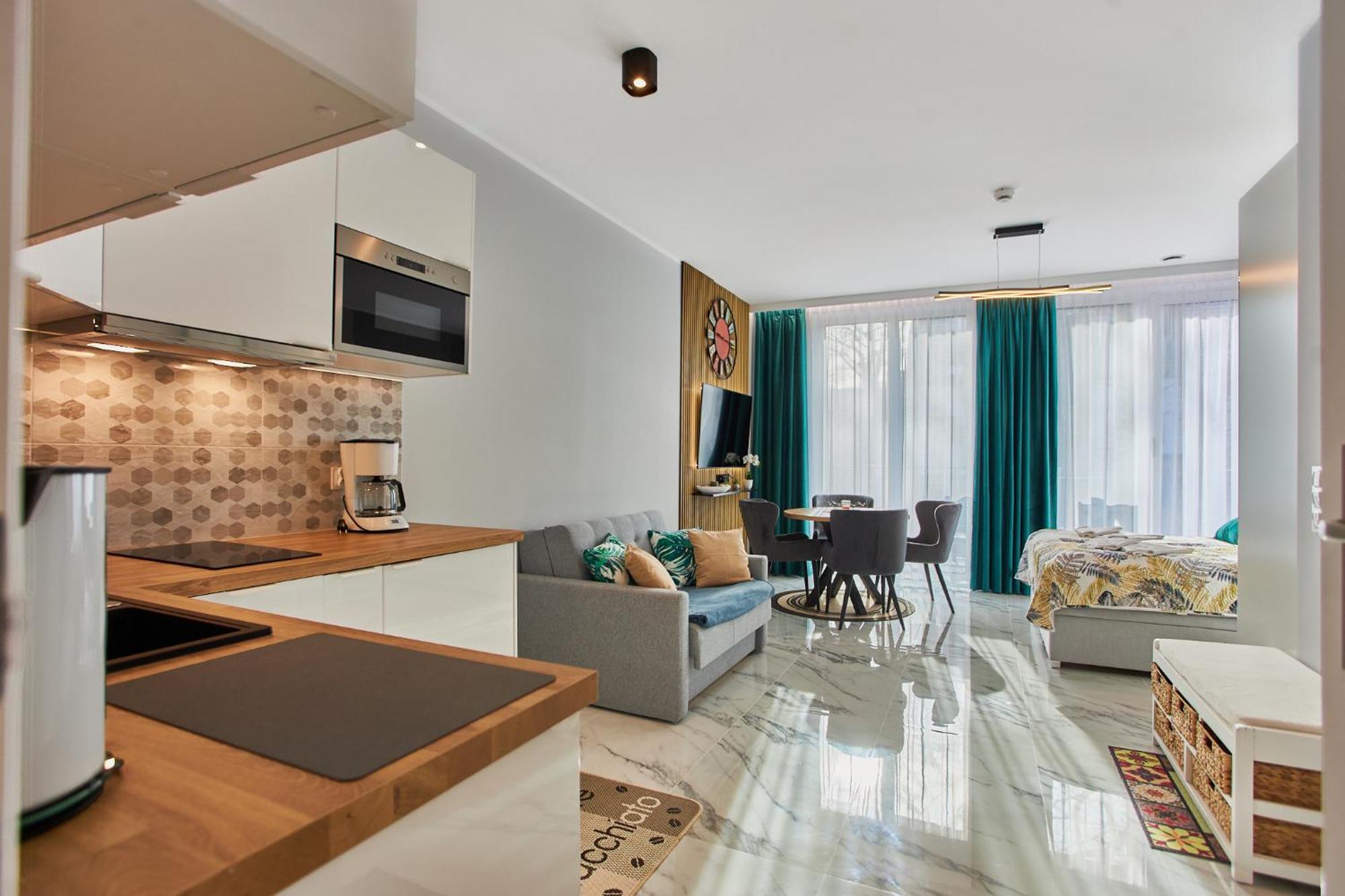 Sea Side Garden By Baltic Home ชวีโนวิชแจ ภายนอก รูปภาพ